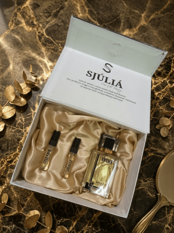 Entice by Sjulia Entice by Sjulia
