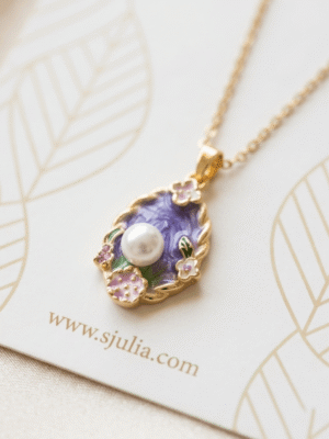 Elegant Pendant