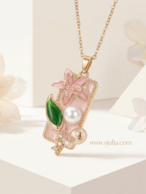 Elegant Pendant
