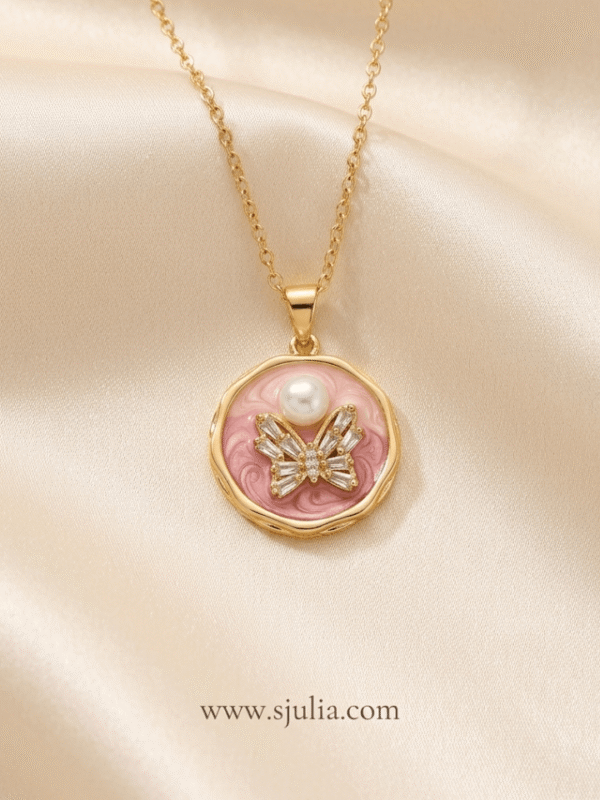 Elegant Pendant