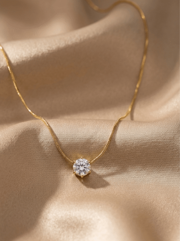 Ellegent Pendent by Sjulia