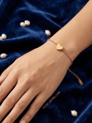 Heart Chain Bracelet by Sjulia