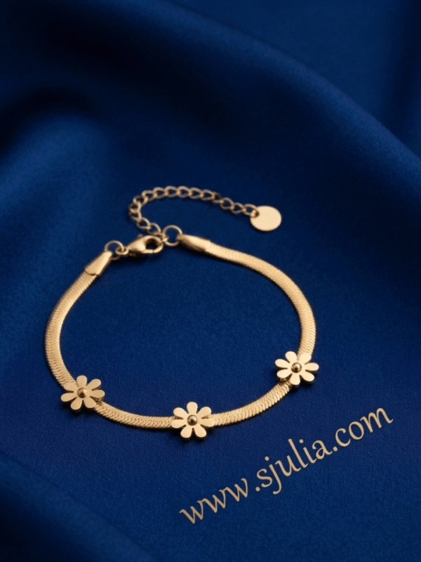 Gulnar Daisy Chain Bracelet