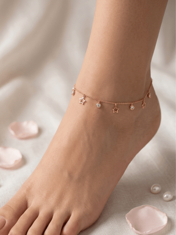 Elegant Anklets by Sjulia