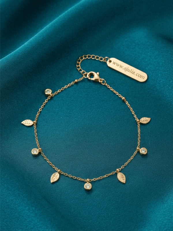 Barg Gold Leaf Crystal Charm Bracelet Barg Gold Leaf Crystal Charm Bracelet