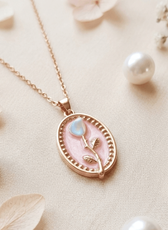 Elegant Pendant