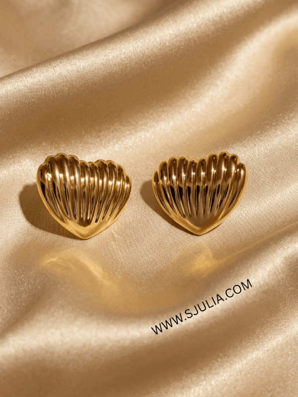 Stylish Earrings by Sjulia Stylish Earrings by Sjulia