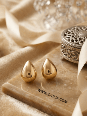 Stylish Earrings by Sjulia Stylish Earrings by Sjulia