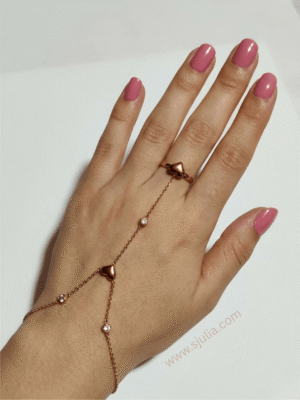 Stylish Hand Chain by Sjulia