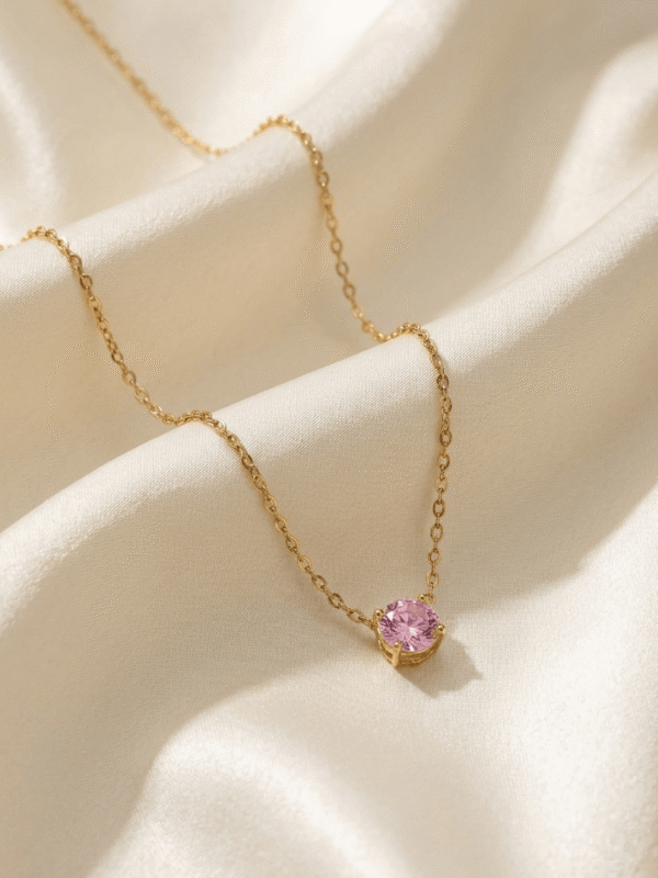 Elegant Pendant Sjulia