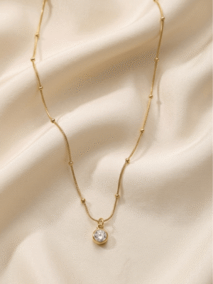 Ellegent Pendent by Sjulia