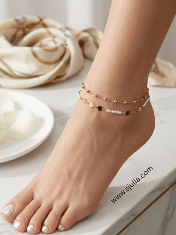 Elegant Anklets by Sjulia