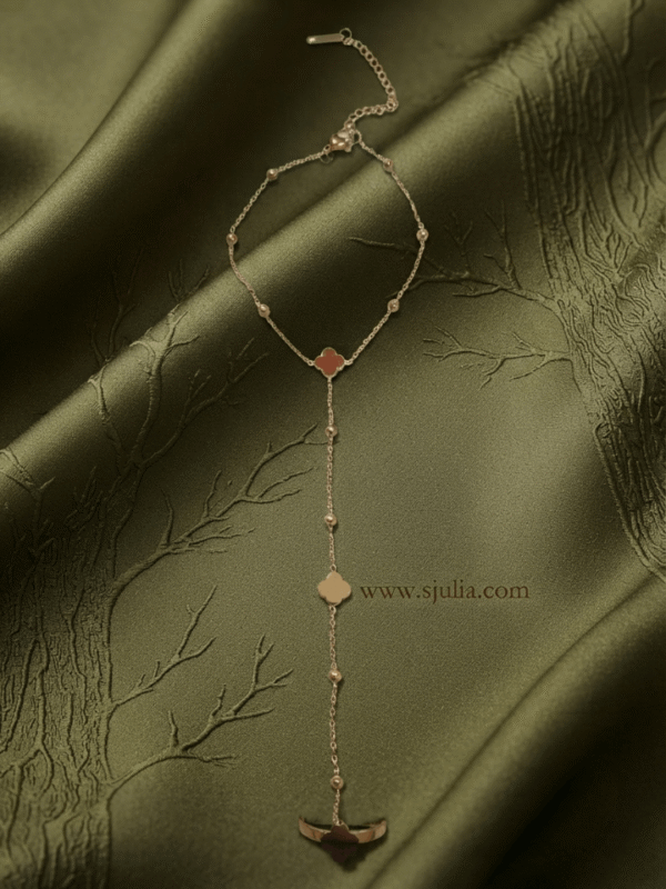 Trèfle — Gold Clover Hand Chain worn on hand Trèfle — Gold Clover Hand Chain worn on hand
