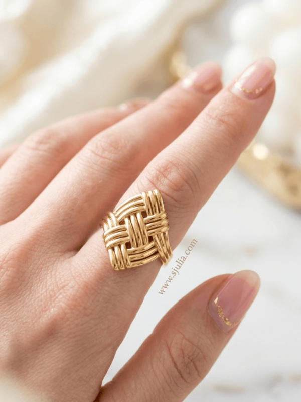 Adjustable Ring by Sjulia Adjustable Ring by Sjulia
