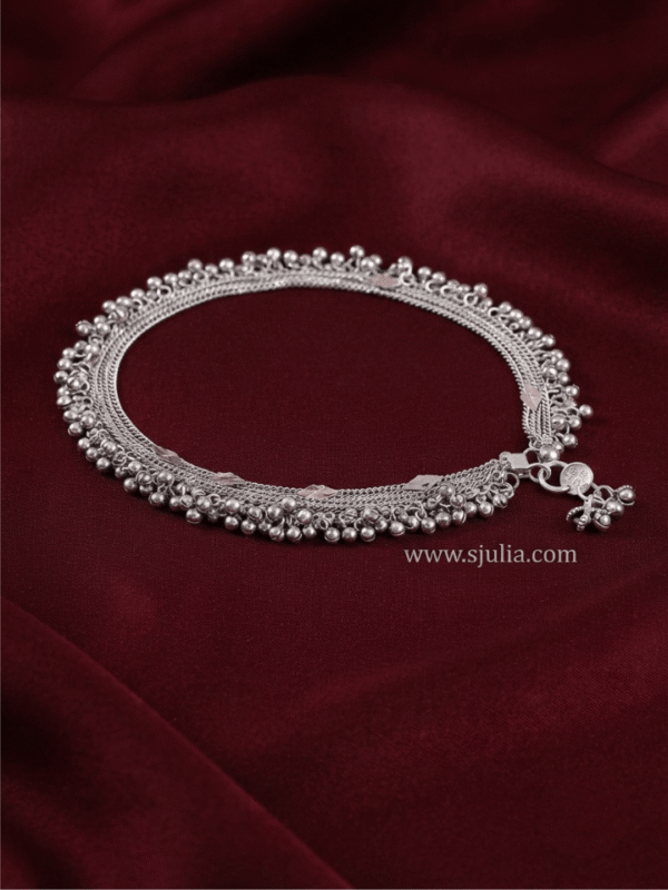 Nazneen — Oxidised Charm Pazaib