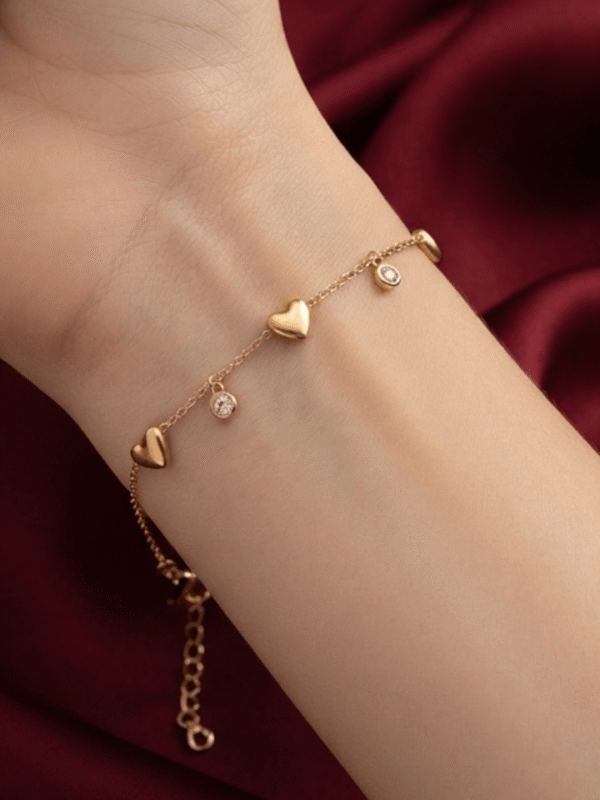 Rukhsar Heart Crystal Bracelet