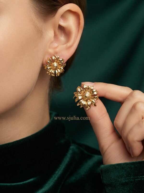 Suraiya – Sunflower Gold Stud Earrings Suraiya – Sunflower Gold Stud Earrings