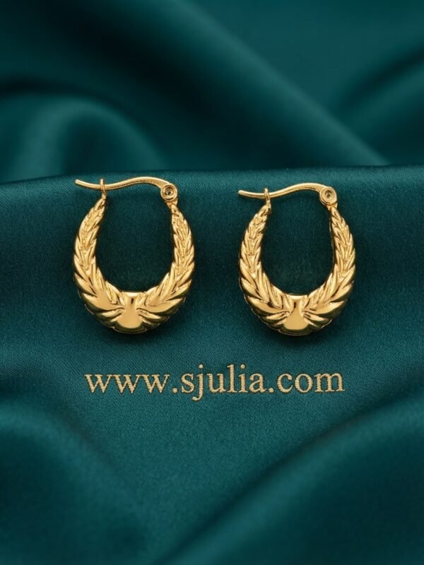 Sabreen – Laurel Leaf Gold Hoop Earrings Sabreen – Laurel Leaf Gold Hoop Earrings
