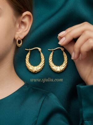 Sabreen – Laurel Leaf Gold Hoop Earrings