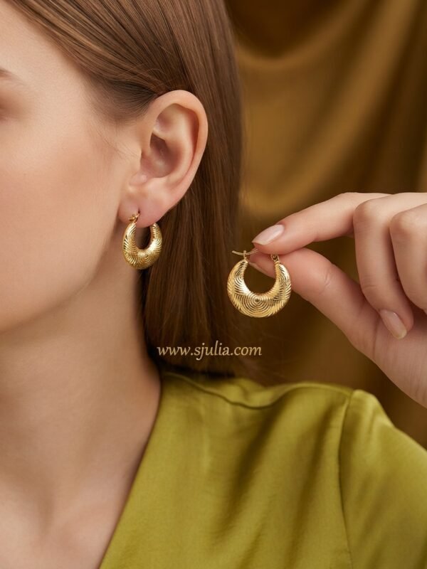 Rida – Swirl Etched Gold Hoop Earrings Rida – Swirl Etched Gold Hoop Earrings