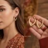 Zunaira – Pointed Ribbed Gold Hoop Earrings Zunaira – Pointed Ribbed Gold Hoop Earrings