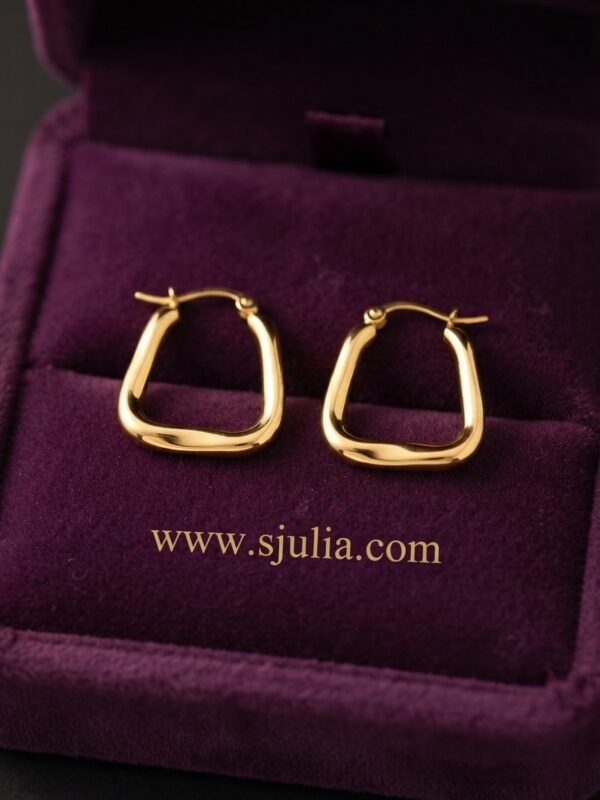 Nashwa – Geometric Trapezoid Gold Hoop Earrings Nashwa – Geometric Trapezoid Gold Hoop Earrings
