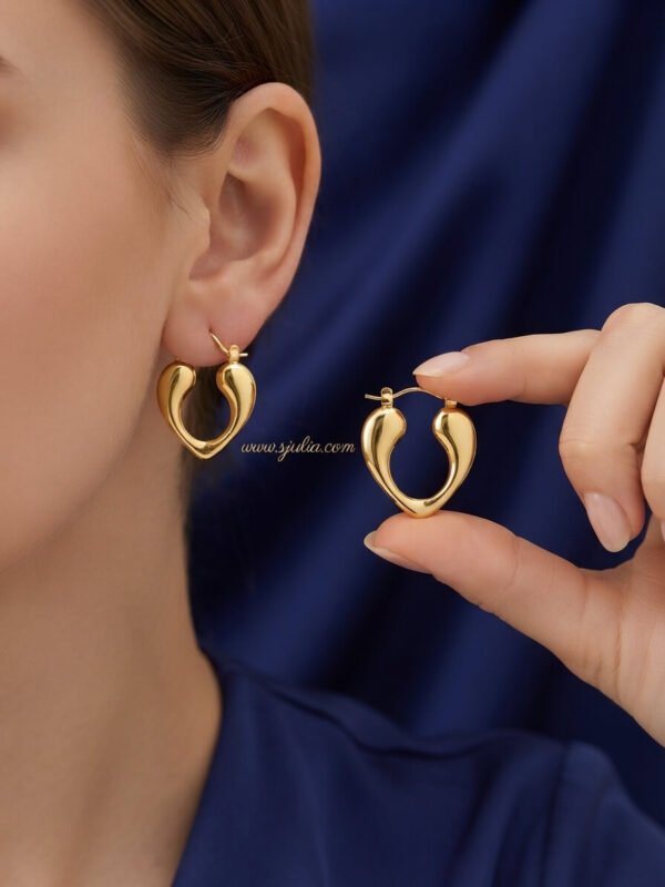 Ishaal – Open Heart Gold Hoop Earrings Ishaal – Open Heart Gold Hoop Earrings