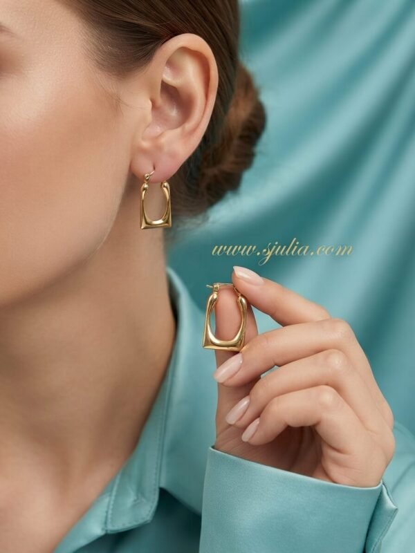 Hania – Rectangular Gold Hoop Earrings Hania – Rectangular Gold Hoop Earrings
