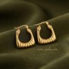 Zoya – Ribbed Square Gold Hoop Earrings Zoya – Ribbed Square Gold Hoop Earrings
