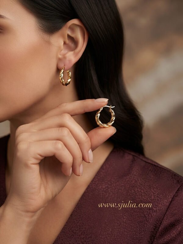 Warda – Twisted Rope Gold Hoop Earrings Warda – Twisted Rope Gold Hoop Earrings