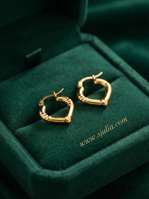 Kinza – Bamboo Heart Gold Hoop Earrings Kinza – Bamboo Heart Gold Hoop Earrings
