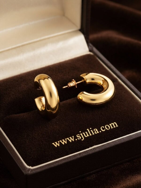 Sana – Chunky Gold Tube Hoop Earrings Sana – Chunky Gold Tube Hoop Earrings