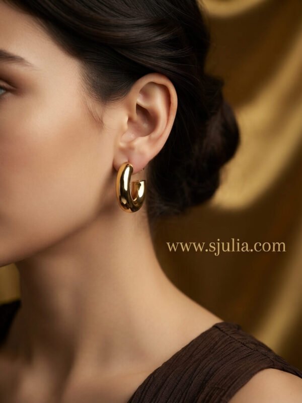 Sana – Chunky Gold Tube Hoop Earrings Sana – Chunky Gold Tube Hoop Earrings