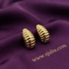 Meher – Ribbed Gold Chunky Hoop Earrings Meher – Ribbed Gold Chunky Hoop Earrings