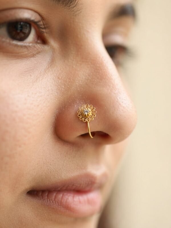 Rumi – Gold Filigree Crystal Nose Ring