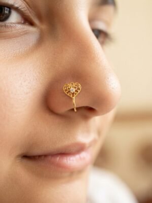 Zaina – Gold Filigree Heart Nose Ring