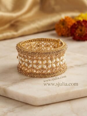 Rania – Turkish Gold Pearl Floral Wide Bangle Bracelet Rania – Turkish Gold Pearl Floral Wide Bangle Bracelet