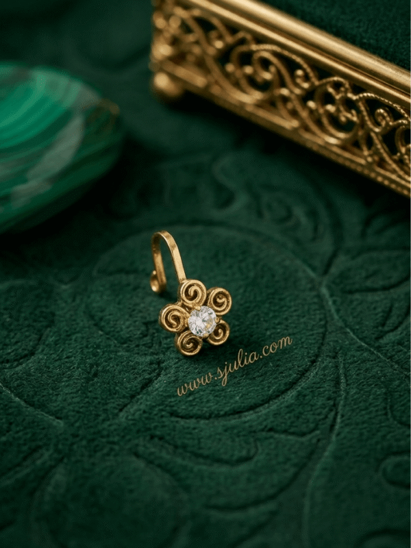 Sera – Antique Gold Spiral Flower Nose Ring