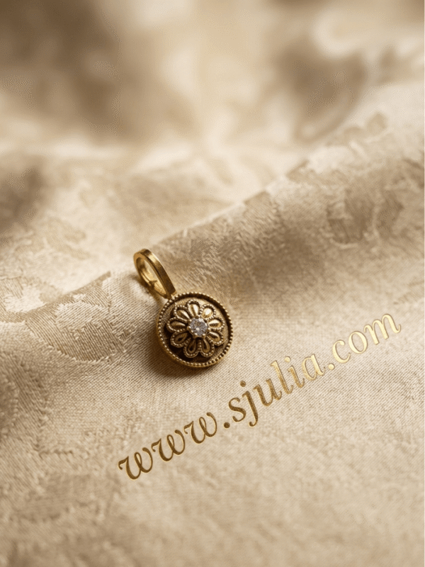 Kiya – Antique Gold Floral Round Pendant Charm