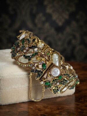 Mehak – Royal Turkish Gold Filigree Crown Cuff Bracelet Mehak – Royal Turkish Gold Filigree Crown Cuff Bracelet
