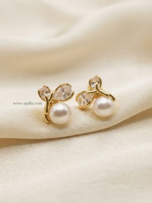Elani β Gold Pearl Leaf Studs Elani β Gold Pearl Leaf Studs
