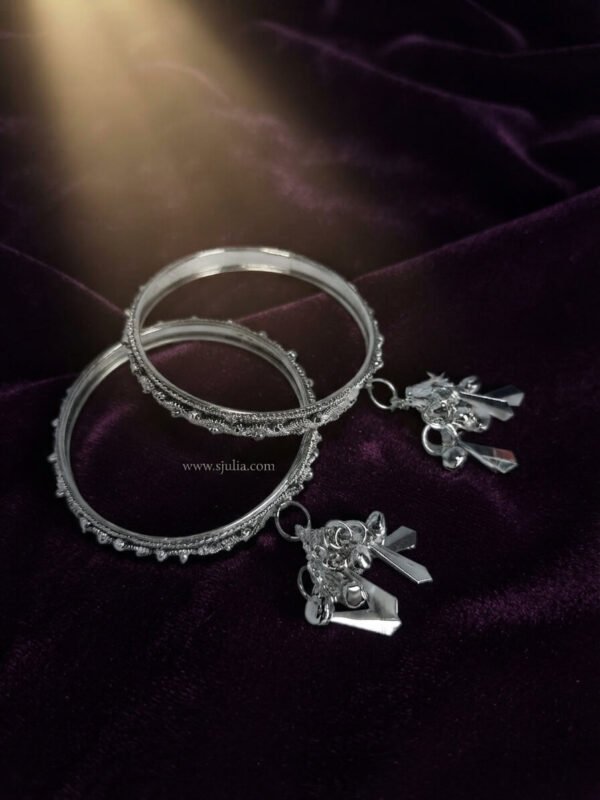 Zeenat – Silver Filigree Duo Kara Set