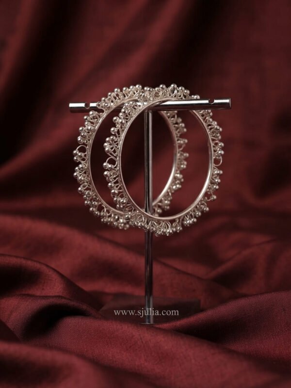 Nadia – Silver Filigree Fringe Kara Nadia – Silver Filigree Fringe Kara