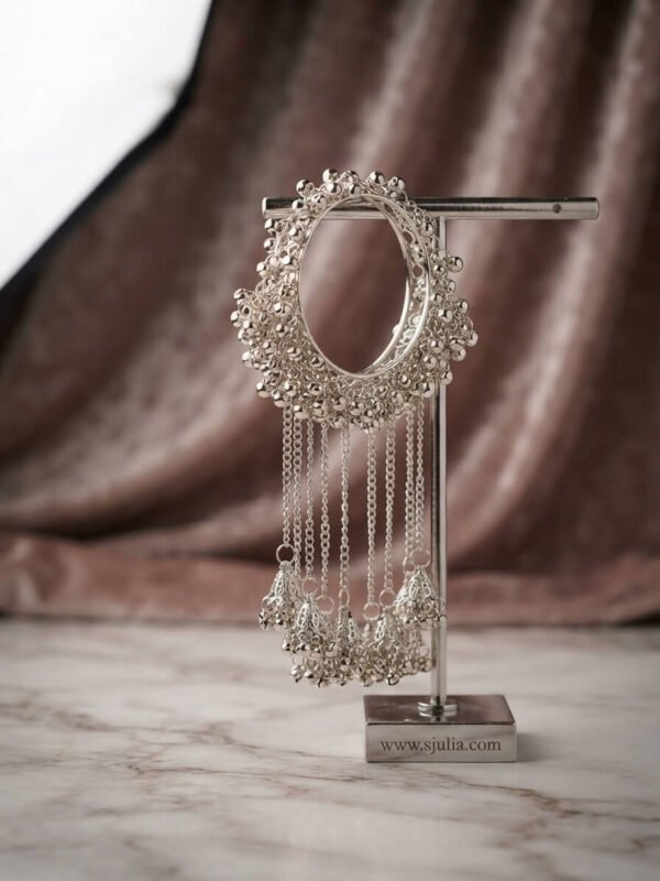 Rukhsar – Silver Beaded Chain Jhumka Kara