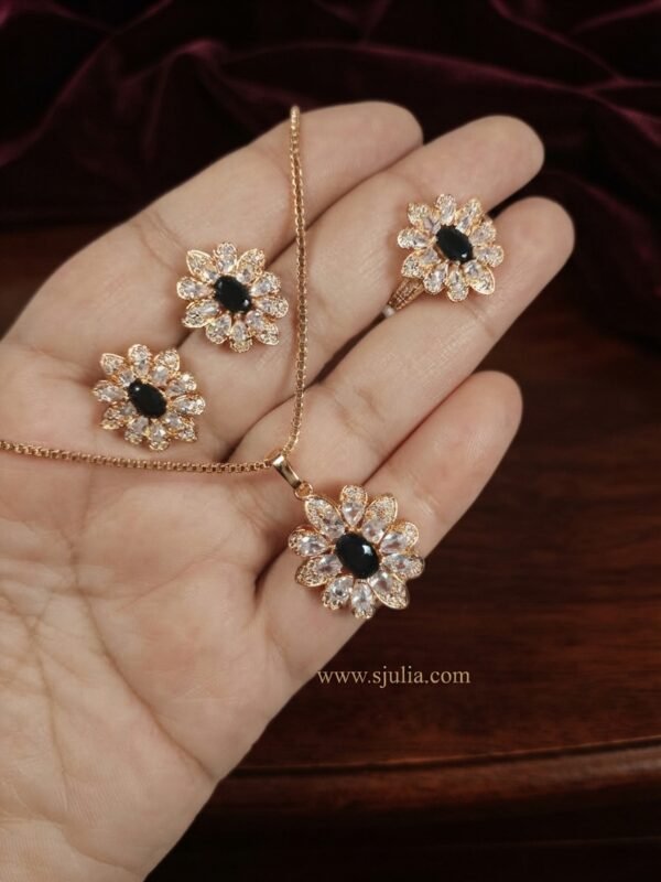 Rania – Gold Red Crystal Flower Pendant Set Rania – Gold Red Crystal Flower Pendant Set