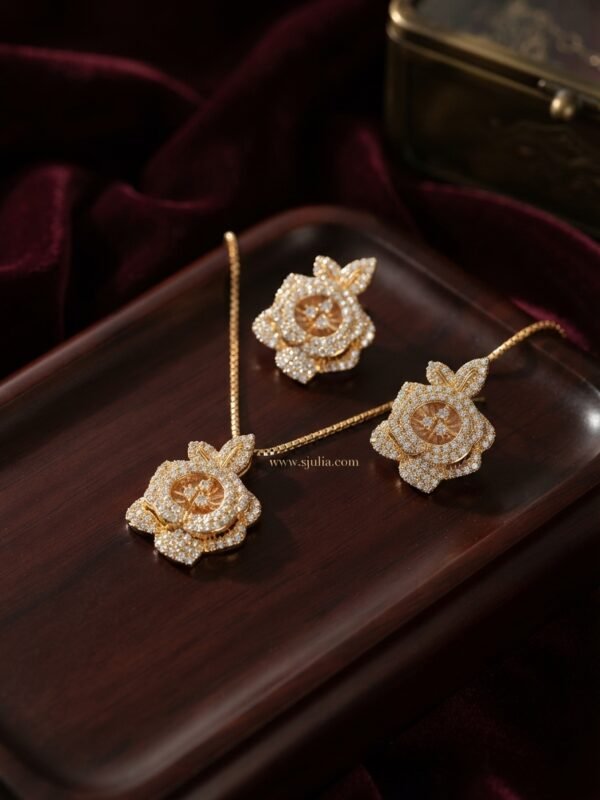 Farah – Gold Crystal Rose Pendant Set Farah – Gold Crystal Rose Pendant Set