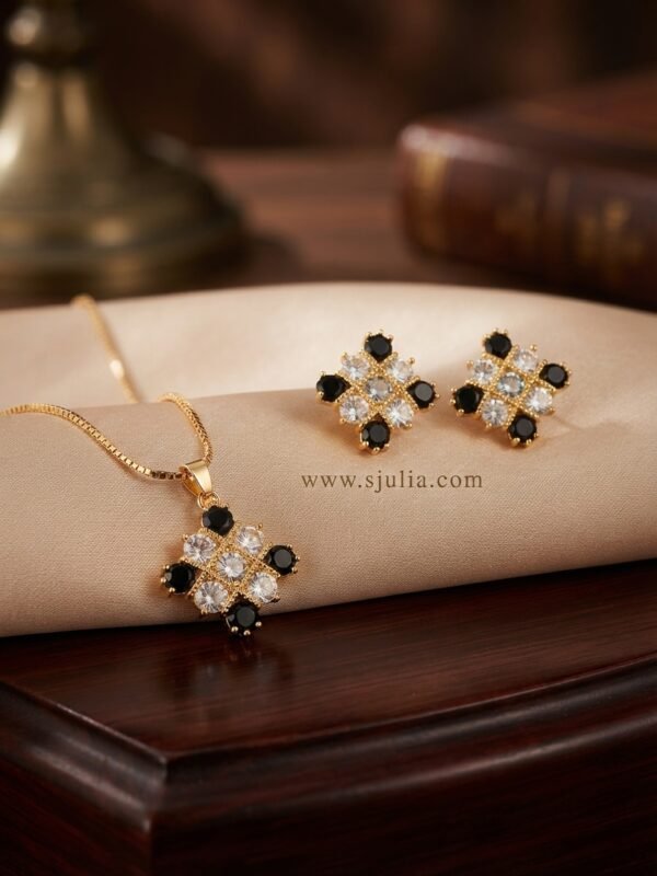 Meera – Gold Red Crystal Mosaic Pendant Set Meera – Gold Red Crystal Mosaic Pendant Set