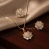 Layla – Gold Clear Crystal Starburst Pendant Set Layla – Gold Clear Crystal Starburst Pendant Set